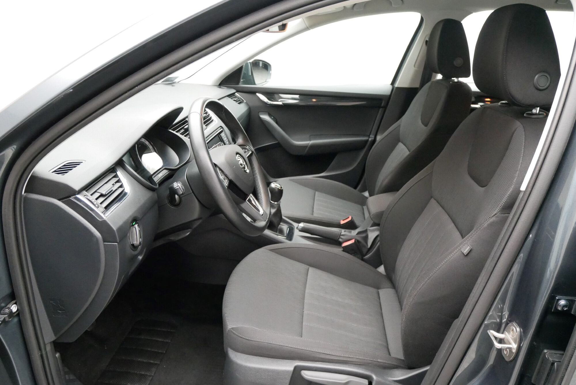 Škoda Octavia Combi image number null