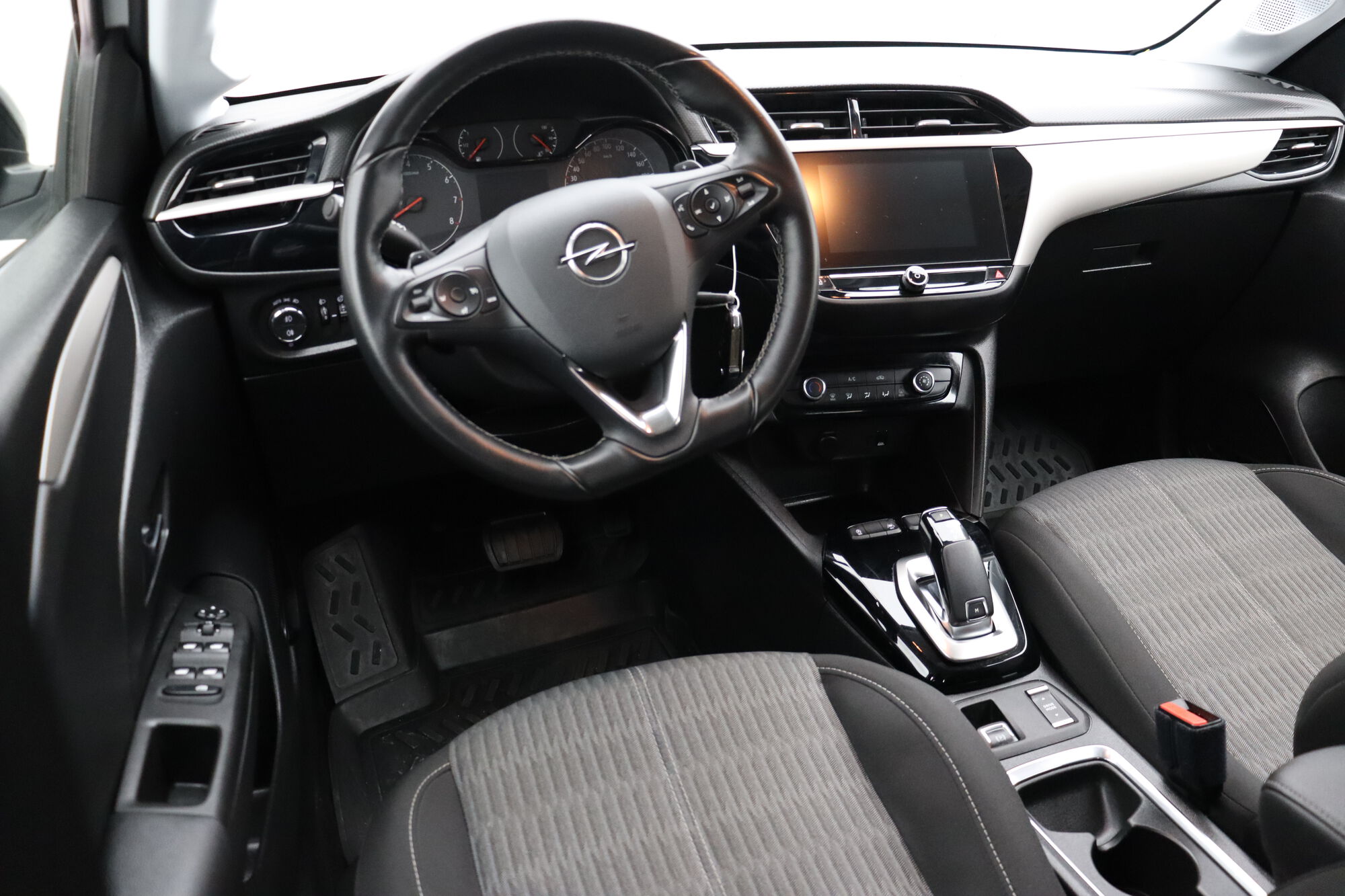 Opel Corsa image number null